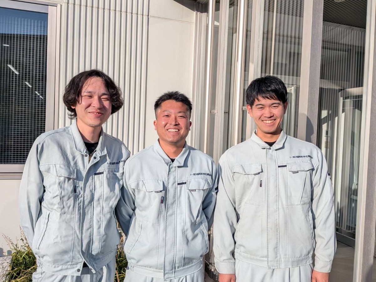 技術職員の集合写真1