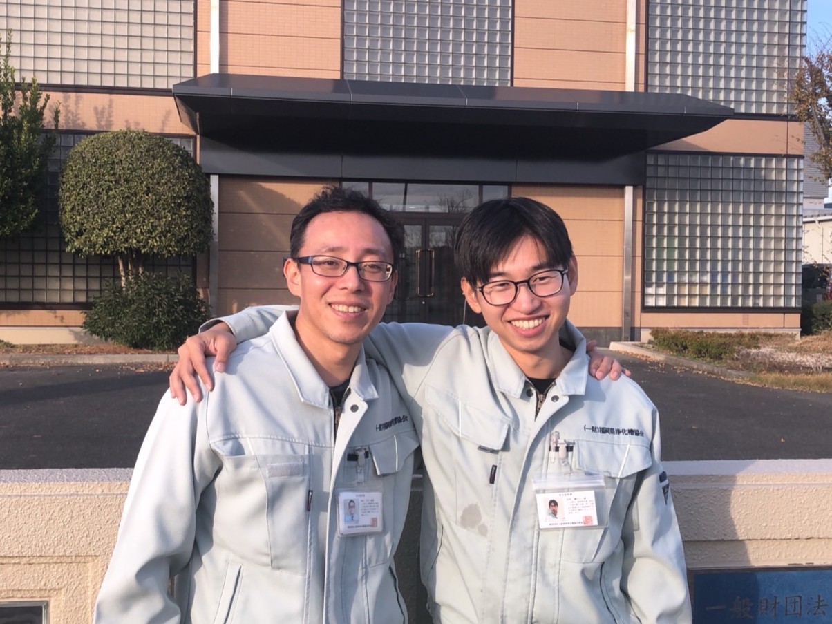 技術職員の集合写真2